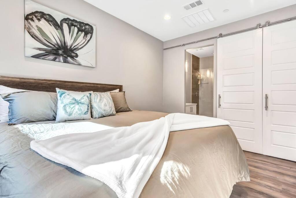 Private Rooftop Patio + 4 Story Home In Downtown Fw 포트워스 외부 사진